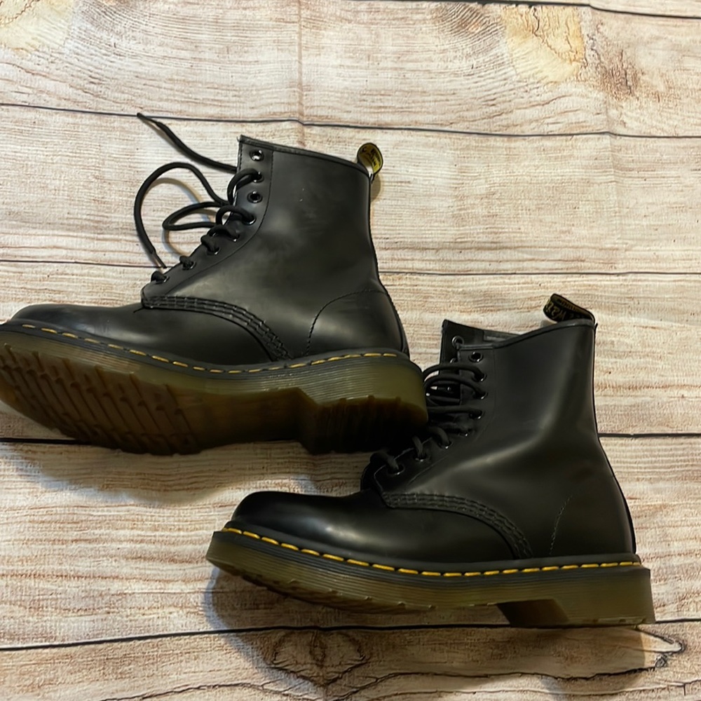 Dr. Martens, size 6.0 womens